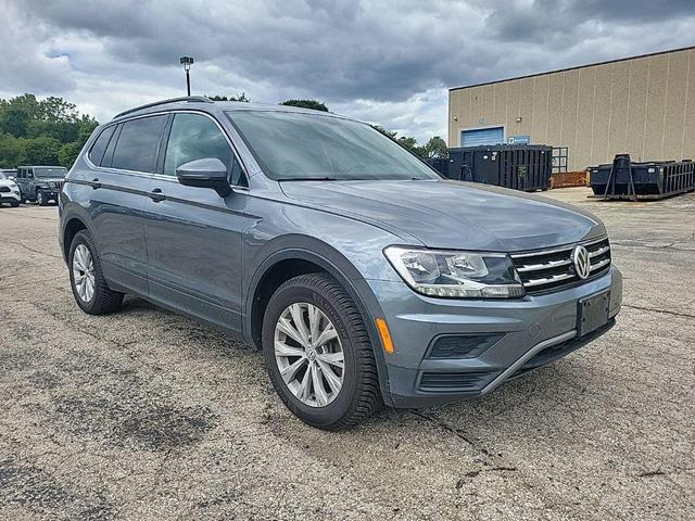 Photo of 2019 Platinum Gray Metallic Volkswagen Tiguan