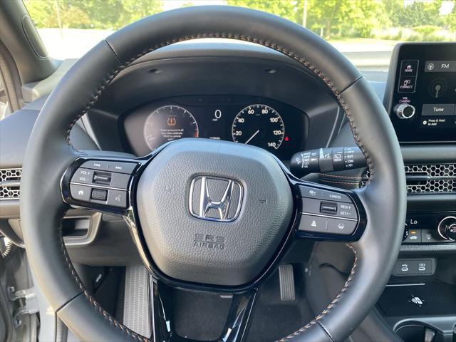 Photo of 2026 Urban Gray Pearl Honda HR-V