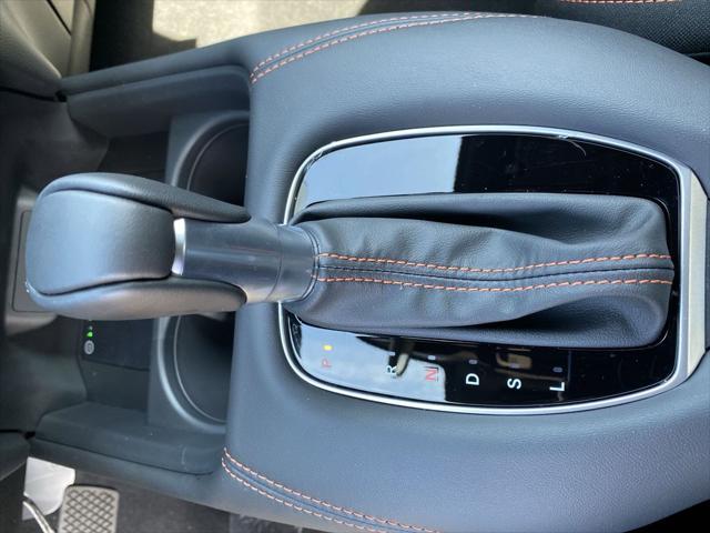 Photo of 2026 Urban Gray Pearl Honda HR-V