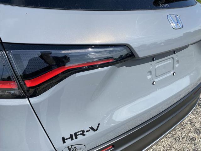 Photo of 2026 Urban Gray Pearl Honda HR-V