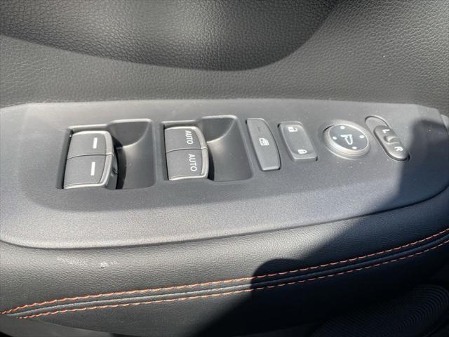 Photo of 2026 Urban Gray Pearl Honda HR-V