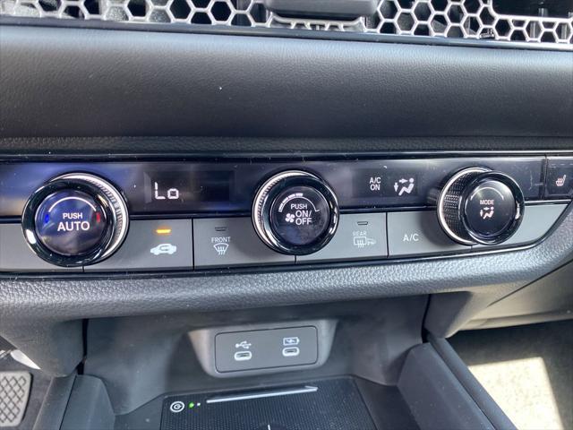 Photo of 2026 Urban Gray Pearl Honda HR-V