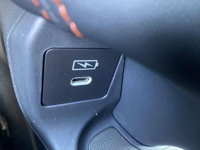 Photo of 2026 Urban Gray Pearl Honda HR-V