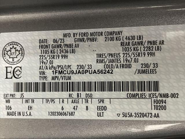 Photo of 2023 ICONIC SILVER METALLIC Ford Escape