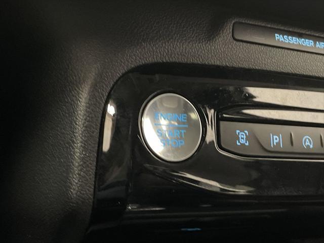 Photo of 2023 ICONIC SILVER METALLIC Ford Escape