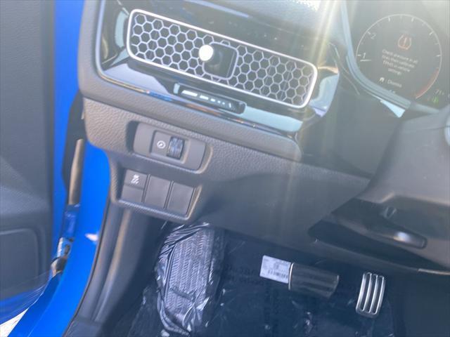 Photo of 2025 Blue Lagoon Pearl Honda Civic