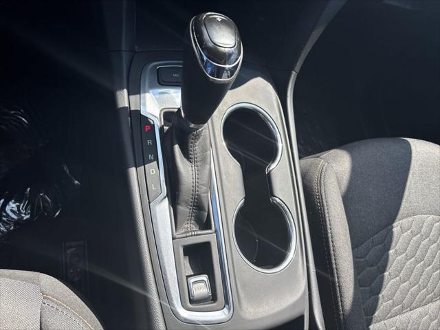 Photo of 2020 Summit White Chevrolet Equinox