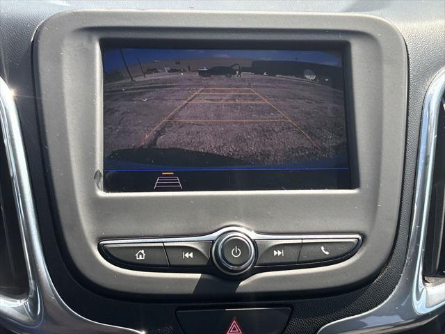 Photo of 2020 Summit White Chevrolet Equinox