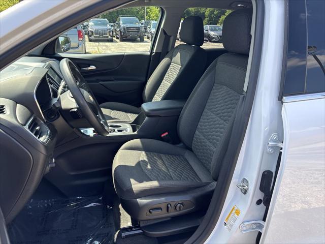 Photo of 2020 Summit White Chevrolet Equinox