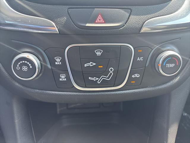 Photo of 2020 Summit White Chevrolet Equinox