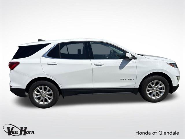 Photo of 2020 Summit White Chevrolet Equinox