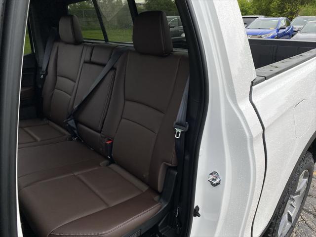 Photo of 2025 Platinum White Pearl Honda Ridgeline