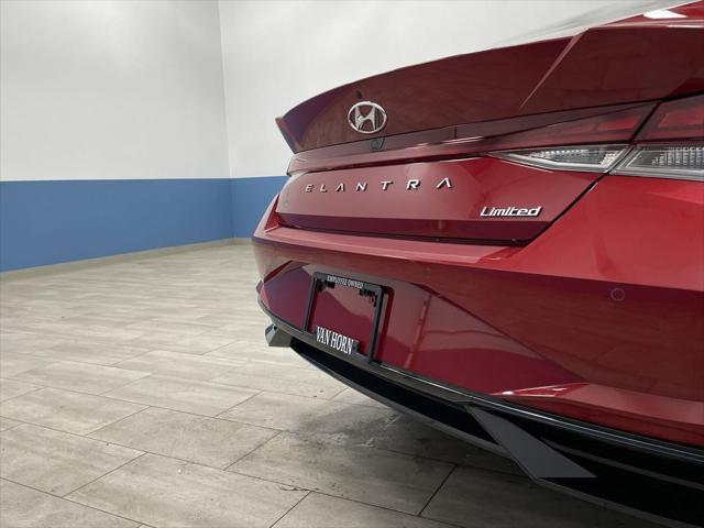 Photo of 2022 Scarlet Red Pearl Hyundai ELANTRA