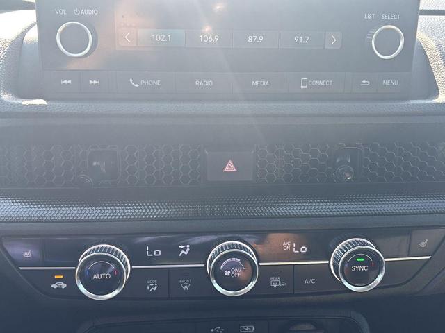 Photo of 2025 Urban Gray Pearl Honda CR-V