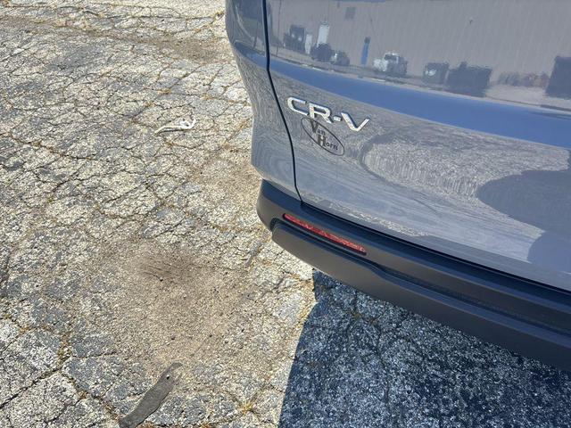 Photo of 2025 Urban Gray Pearl Honda CR-V