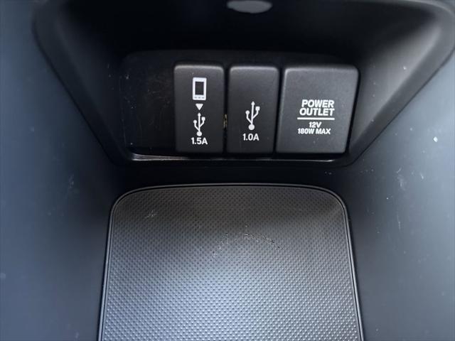 Photo of 2017 Gray Honda CR-V