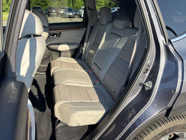 Photo of 2017 Gray Honda CR-V
