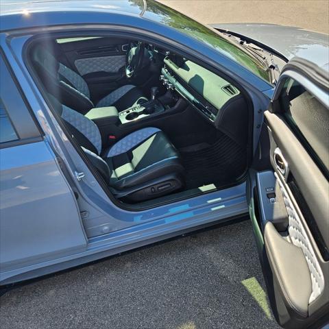 Photo of 2022 Sonic Gray Pearl Honda Civic
