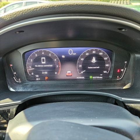 Photo of 2022 Sonic Gray Pearl Honda Civic
