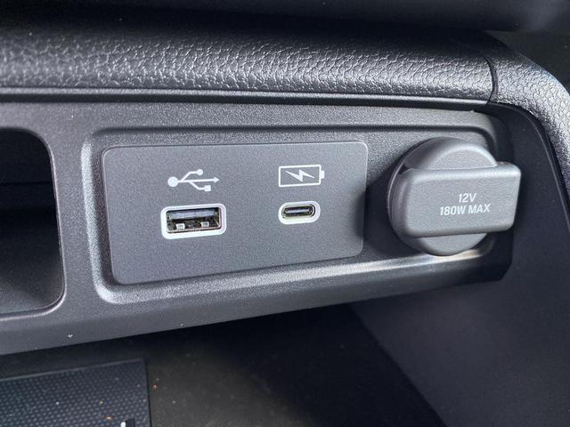Photo of 2025 Crystal Black Pearl Honda Pilot