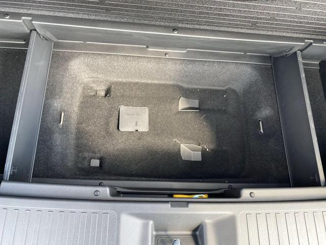Photo of 2025 Crystal Black Pearl Honda Pilot