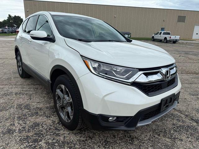 Photo of 2018 White Diamond Pearl Honda CR-V