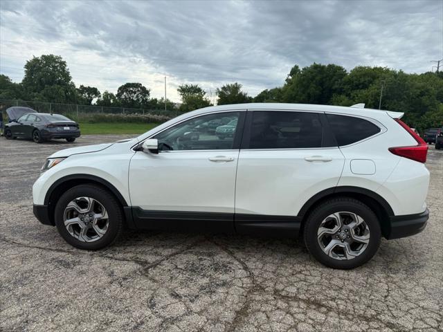 Photo of 2018 White Diamond Pearl Honda CR-V