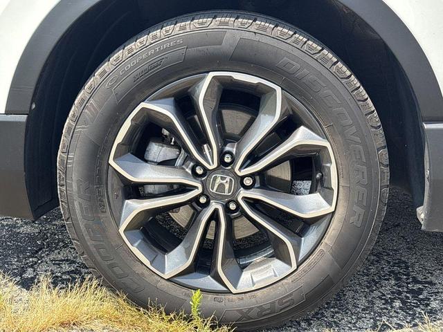 Photo of 2021 Platinum White Pearl Honda CR-V