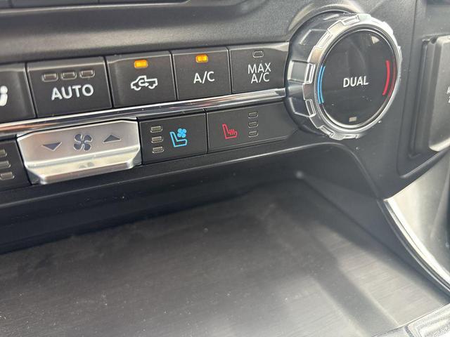 Photo of 2022 CARBONIZED GRAY METALLIC Ford F-150