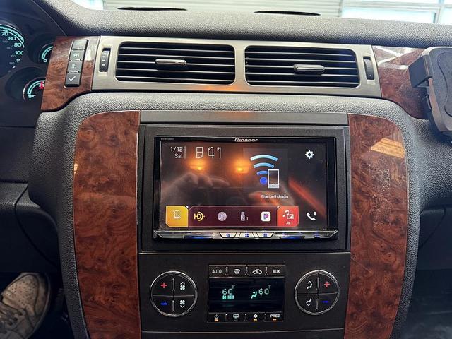 Photo of 2008 Black Chevrolet Tahoe Hybrid