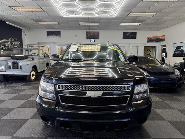 Photo of 2008 Black Chevrolet Tahoe Hybrid