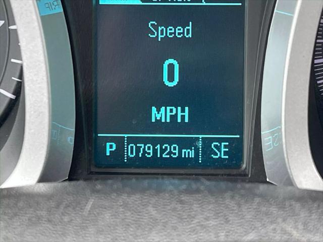 Photo of 2017 Silver Ice Metallic Chevrolet Equinox