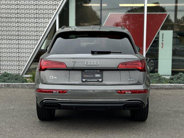 Photo of 2025 Chronos Gray Metallic Audi Q5