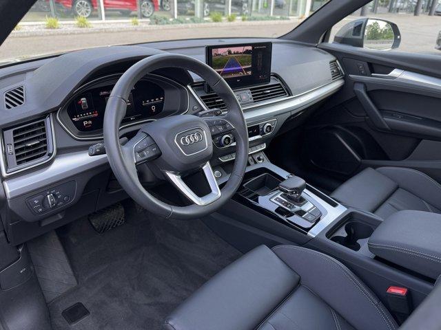 Photo of 2025 Chronos Gray Metallic Audi Q5