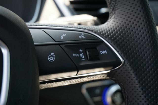 Photo of 2025 Daytona Gray Pearl Effect Audi Q5
