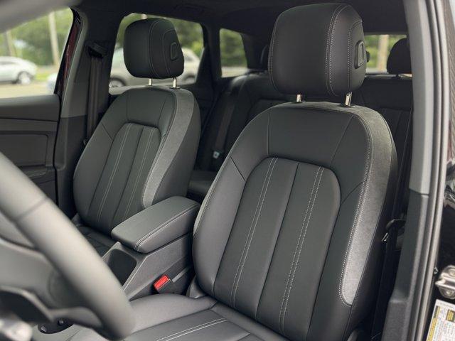 Photo of 2025 Mythos Black Metallic Audi Q4 e-tron