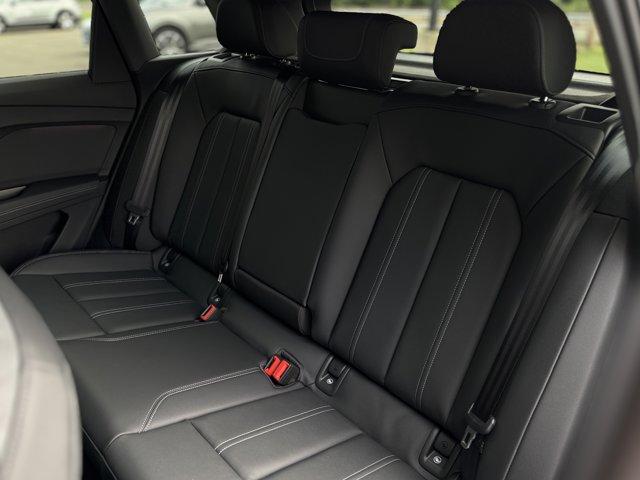 Photo of 2025 Mythos Black Metallic Audi Q4 e-tron