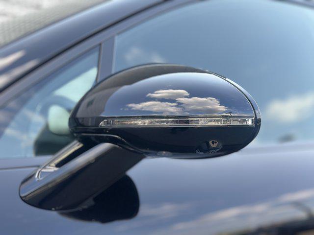 Photo of 2025 Black Porsche Macan