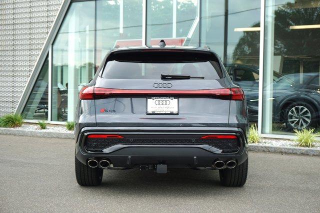 Photo of 2025 Tambora Gray Metallic Audi SQ5