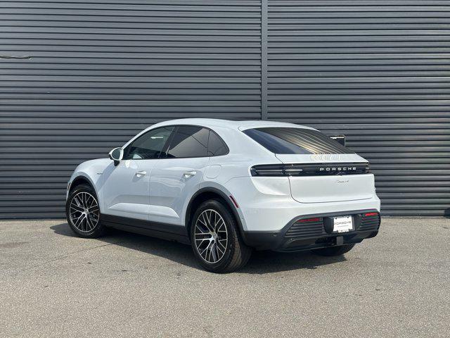 Photo of 2025 Ice Grey Metallic Porsche Macan