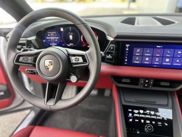 Photo of 2025 Ice Grey Metallic Porsche Macan