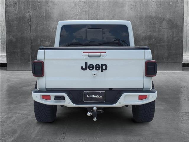 Photo of 2022 Bright White Clearcoat Jeep Gladiator