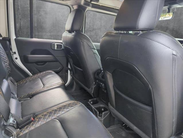 Photo of 2022 Bright White Clearcoat Jeep Gladiator
