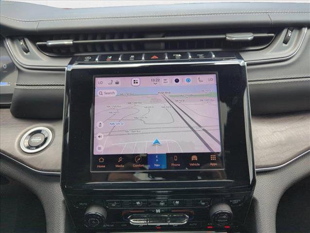 Photo of 2022 Baltic Gray Metallic Clearcoat Jeep Grand Cherokee