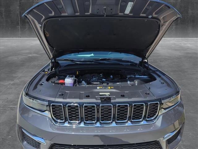 Photo of 2025 Baltic Gray Metallic Clearcoat Jeep Grand Cherokee