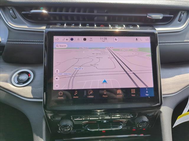 Photo of 2025 Baltic Gray Metallic Clearcoat Jeep Grand Cherokee