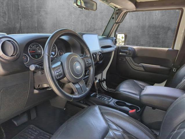 Photo of 2018 Bright White Clearcoat Jeep Wrangler JK Unlimited