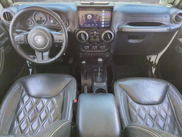Photo of 2018 Bright White Clearcoat Jeep Wrangler JK Unlimited