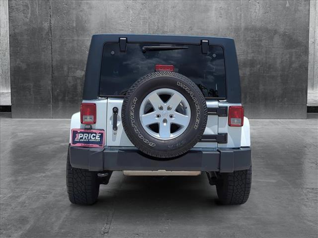 Photo of 2018 Bright White Clearcoat Jeep Wrangler JK Unlimited