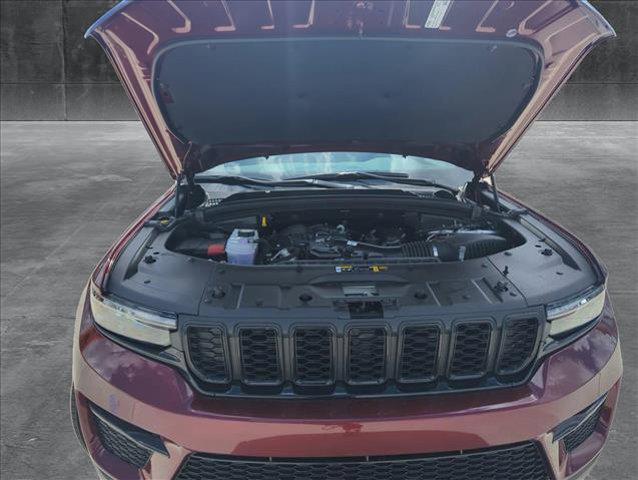 Photo of 2025 Velvet Red Pearlcoat Jeep Grand Cherokee